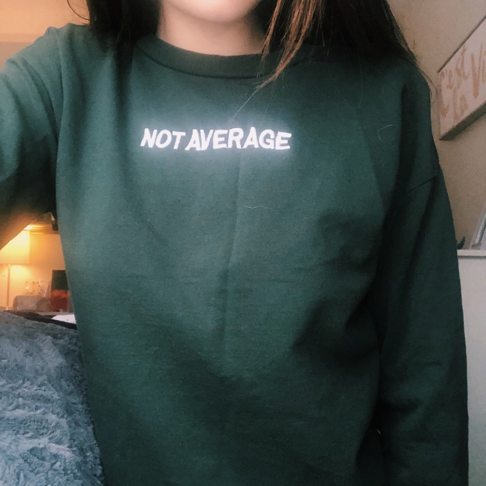 NOT AVERAGE GREEN H&M TOP